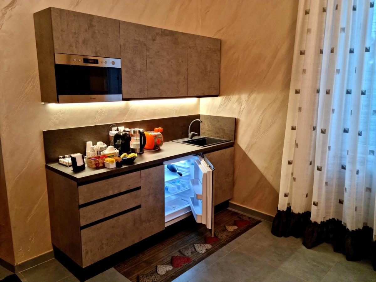 Il Casale Nel Parco Guesthouse Roma Ngoại thất bức ảnh