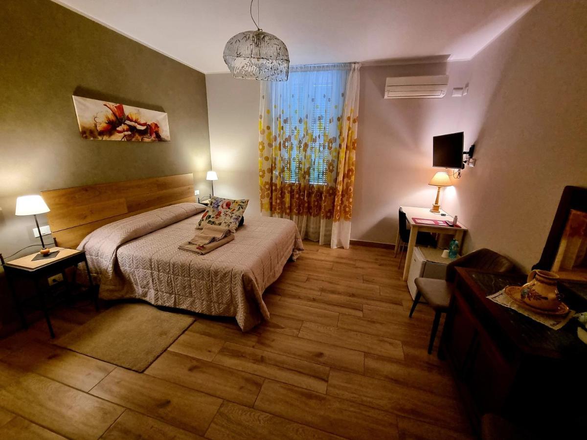 Il Casale Nel Parco Guesthouse Roma Ngoại thất bức ảnh